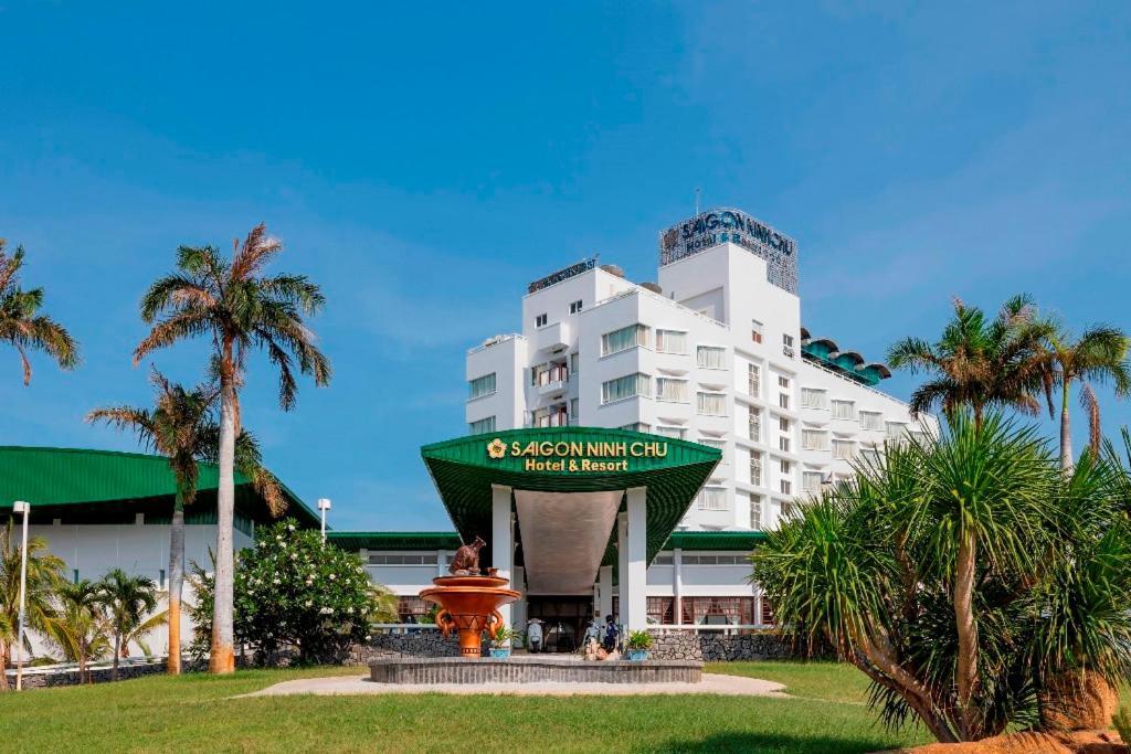 Saigon - Ninh Chu Hotel & Resort Phan Rang Luaran gambar