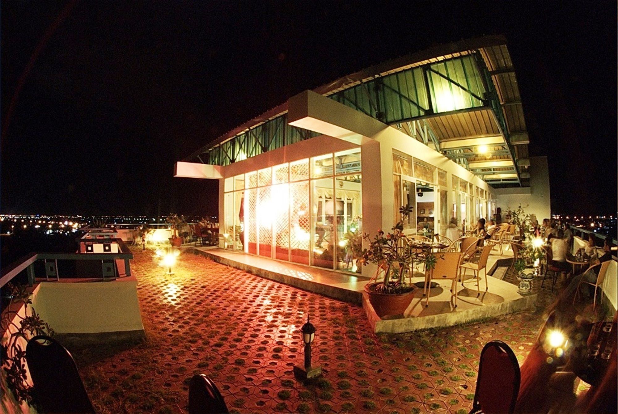 Saigon - Ninh Chu Hotel & Resort Phan Rang Luaran gambar